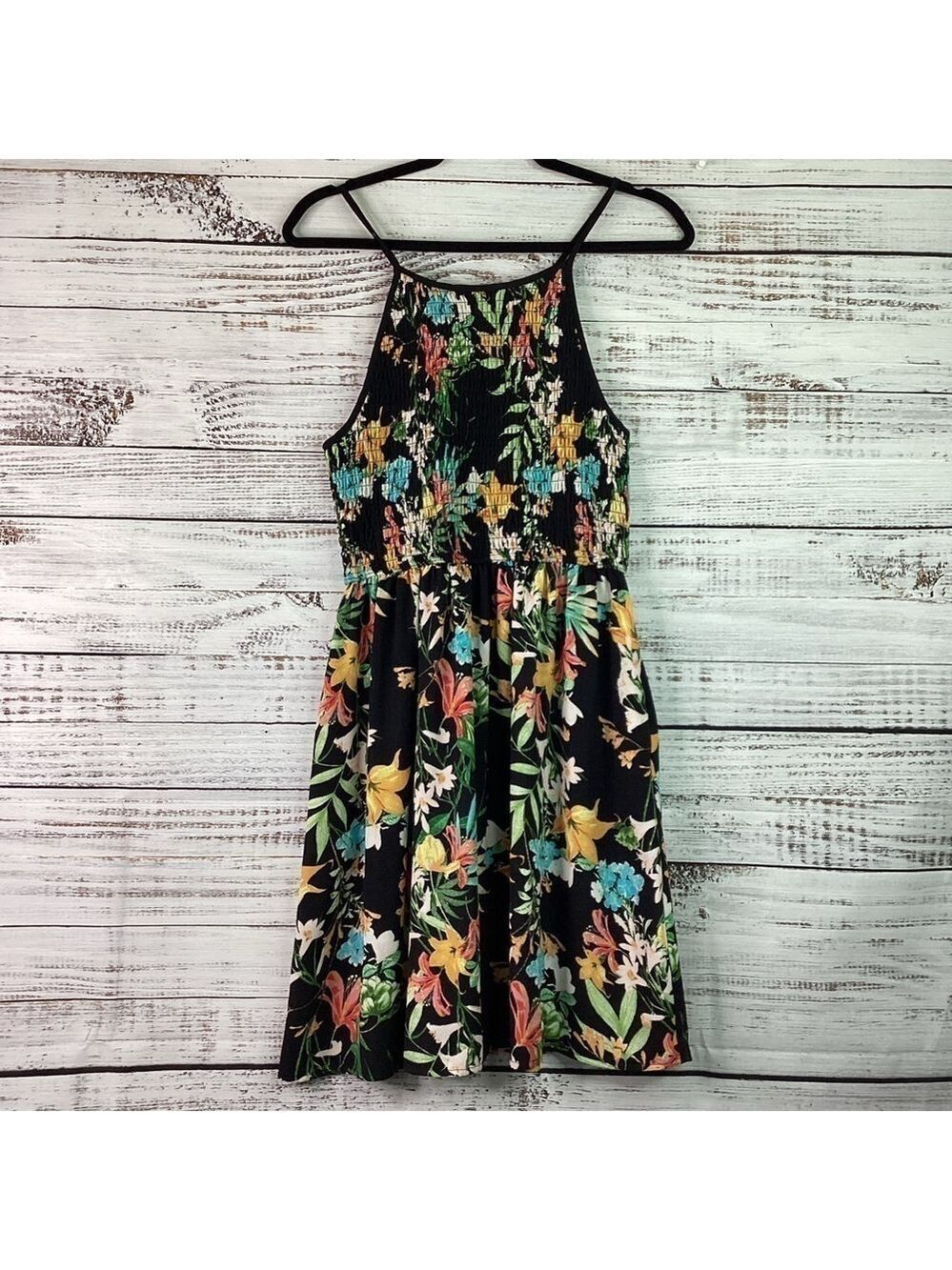XHILARATION SIZE M BLACK TROPICAL MULTICOLOR SLEEVELESS FLORAL SUMMER DRESS GUC - Picture 3 of 10